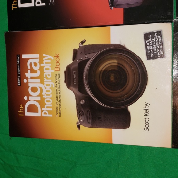 The Digital Photography Book Vol 1-4 Paper Back Like New - Picture 2 of 6